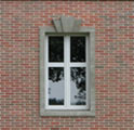 Крестообразное окно Rehau с наружной ламинацией.