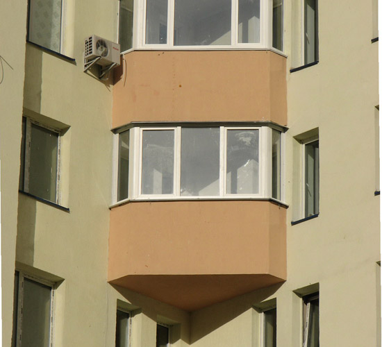 пластиковое остекление балкона фото.